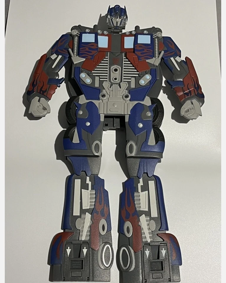 Transformers DVD Special Edition 2 Discs Optimus Prime Transforming Package - Image 3 of 4