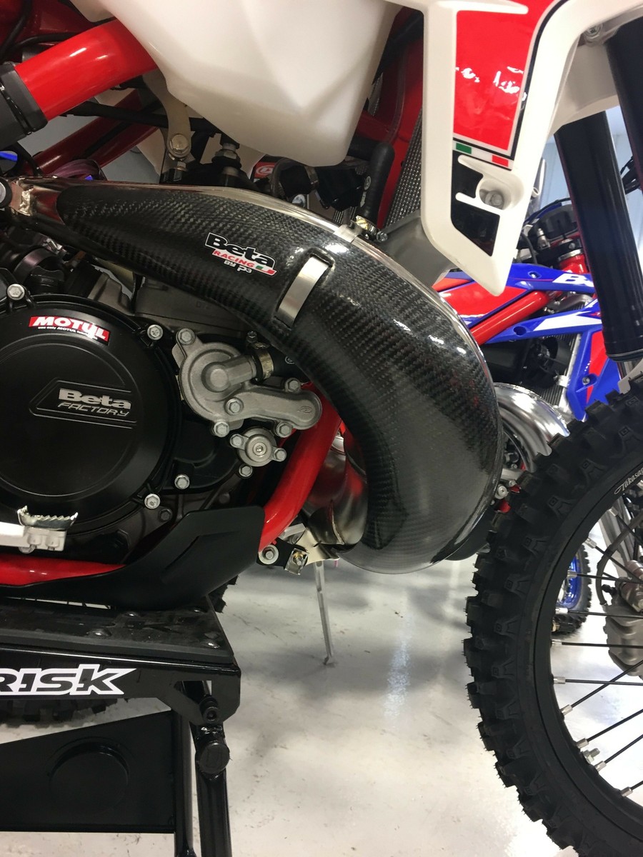 バッグ P3 Carbon Fiber Pipe Guard Expansion Chamber Heat Shield