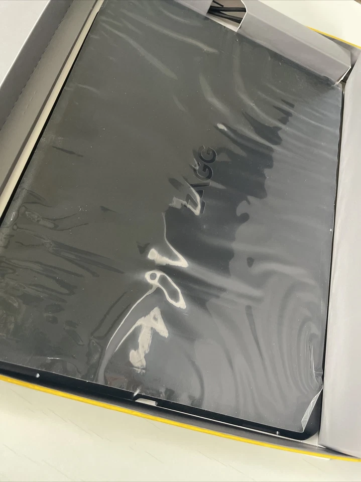 ZAGG 103302111 Apple iPad Keyboard and Folio Case - Black - Image 3 of 4