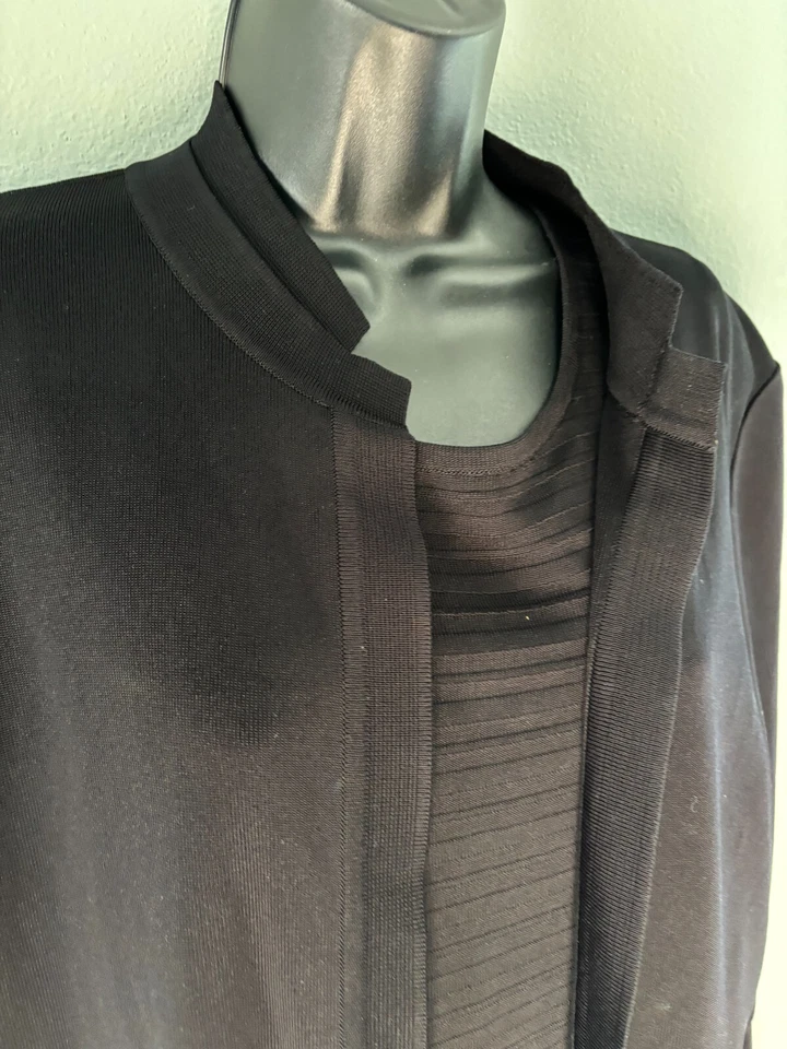 Conjunto exclusivo de 2 piezas de top y cárdigan sin mangas negro Mislook para mujer pequeño Foto 2 de 4