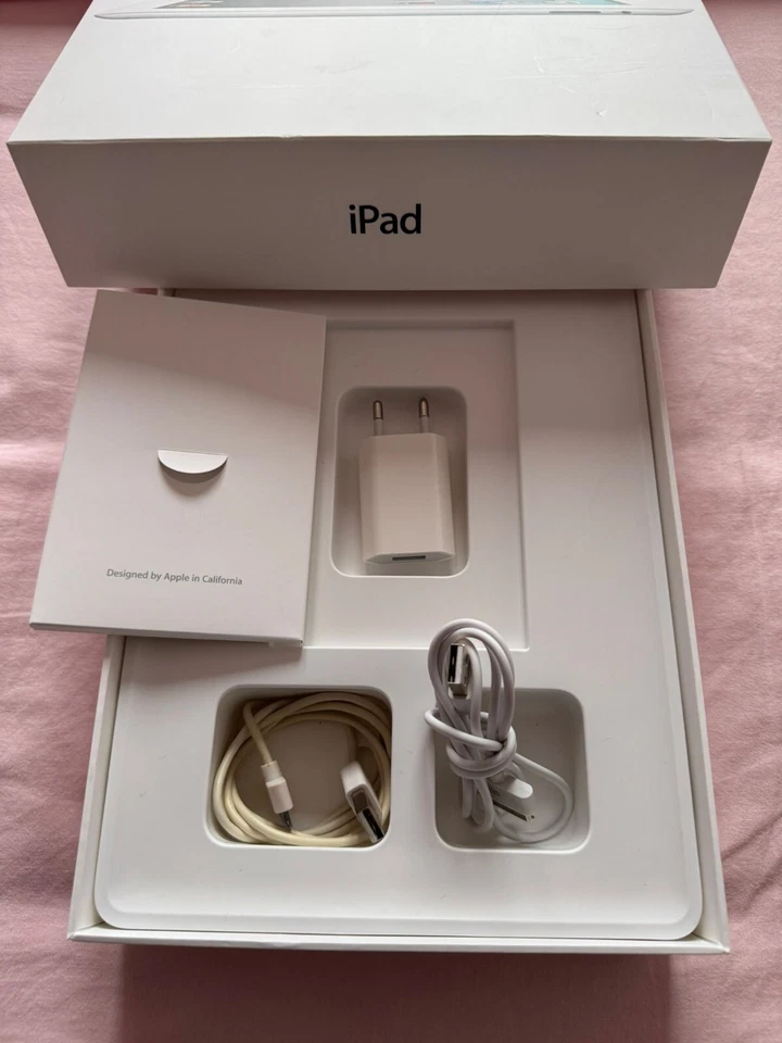 Apple iPad 2 16GB, WLAN, 24,64 cm, (9,7 Zoll) - Weiß - Bild 3 von 4