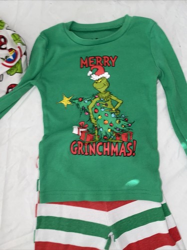 Lot of 2 Unisex￼ Size 5 Pajamas But There More Like Size 4 Marvel & Dr. Seuss￼ - Picture 4 of 7