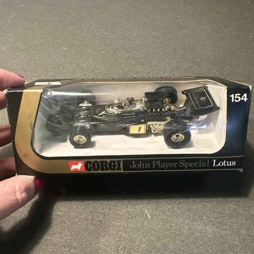Corgi Toys 154 Lotus JPS John Player Special Formula One F1 Racing Car W/Box