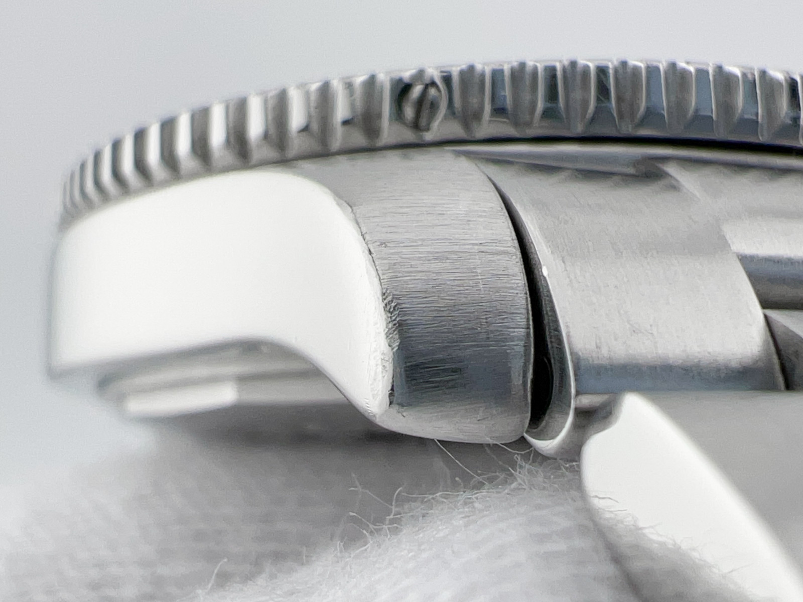 Breitling Superocean Automatic 36 ref. A17316D21A… - image 10