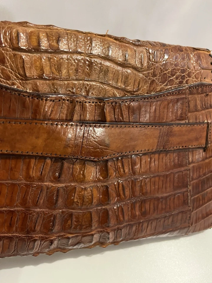 Cartera sin asas vintage genuina de cocodrilo años 50 plegable solapa frontal Foto 3 de 4