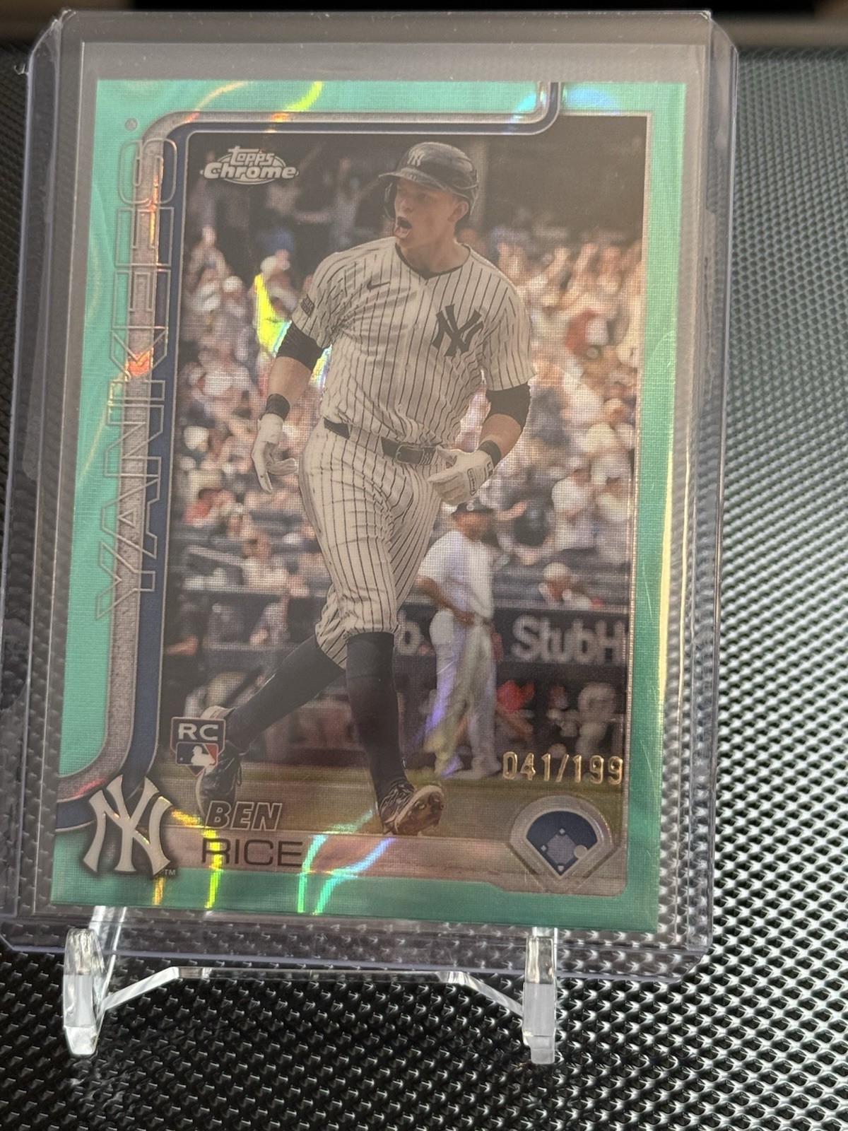 2025 Topps Chrome - Ben Rice #139 Aqua Refractor /199 (RC)