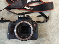 Canon EOS Rebel SL1 Digital SLR Camera Body Built-in Flash Autofocus Black