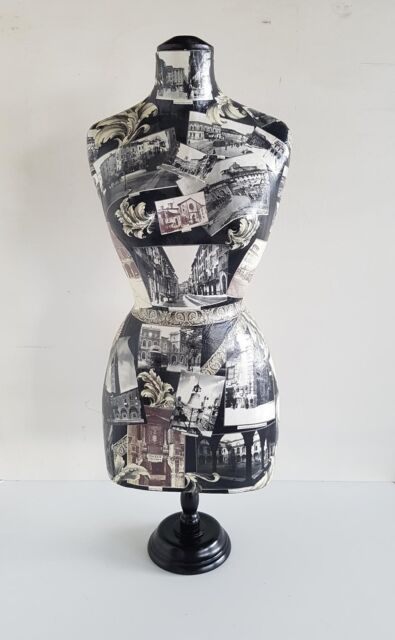 Decorative Tailor's Bust Glued With Strassenansichten IN Italy Um 1930 Decorative Tailor's Bust Glued With Strassenansichten IN Italy Um 1930