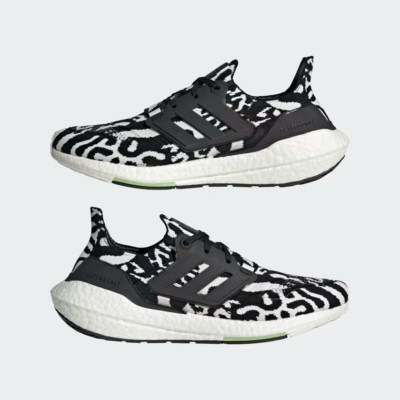 Adidas Ultraboost 22 Damen Laufschuhe - Zebra / UK4