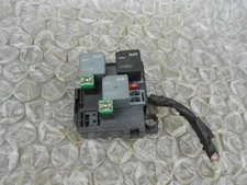 03-06 CHEVY TAHOE SILVERADO ENGINE COOLING FAN RELAY JUNCTION BOX WIRING HARNESS