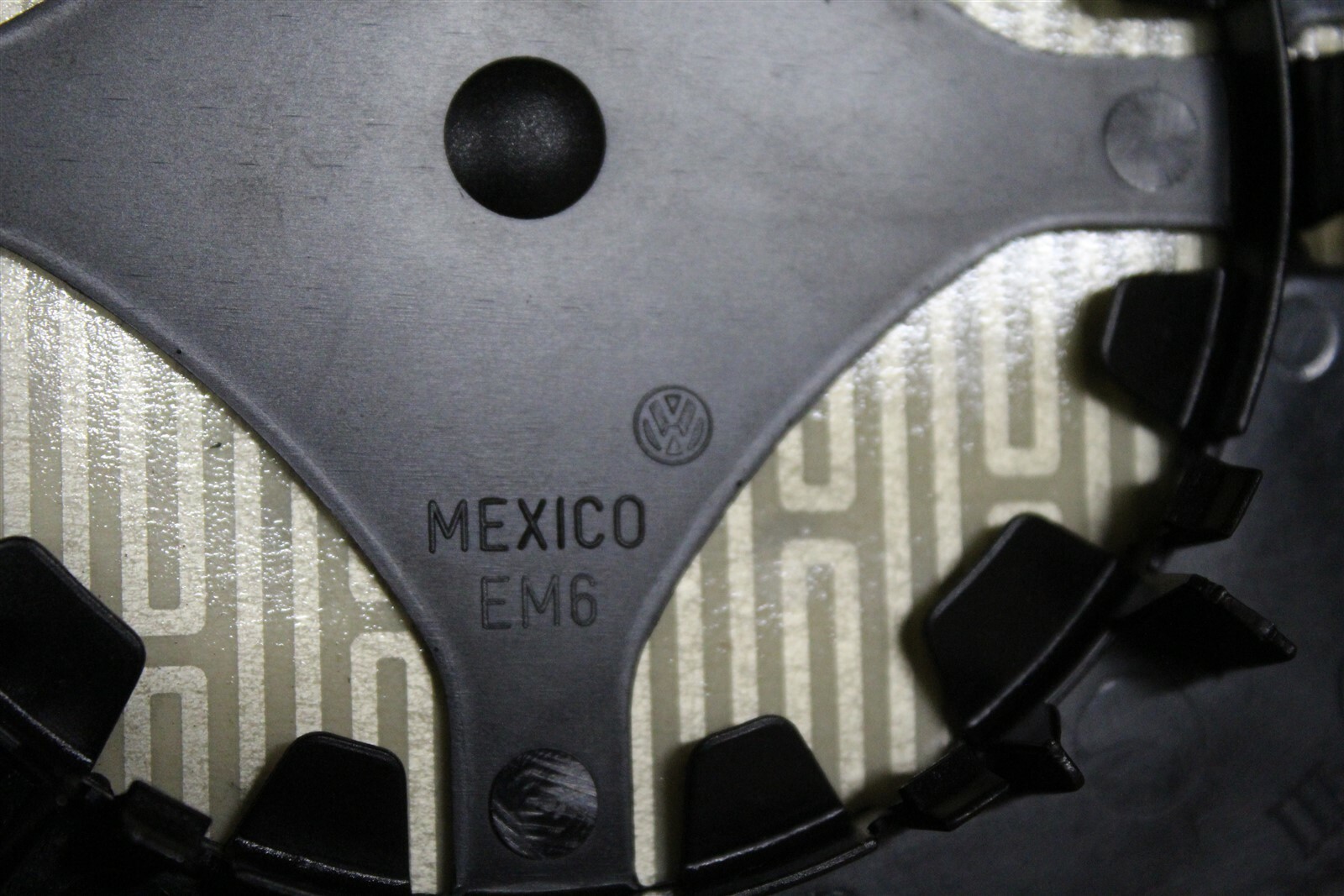 VW Beetle right wing mirror glass 1999 - 2010* 1C2857522D New  