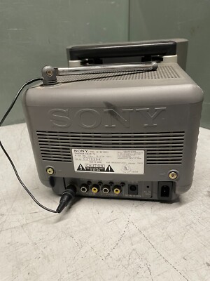 Vintage Sony Trinitron CRT-TV 8