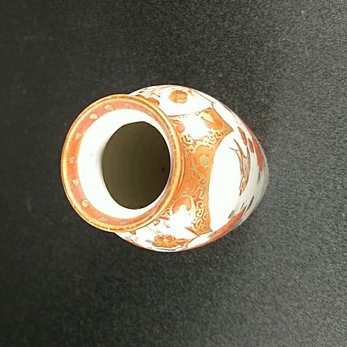Jarrón antiguo japonés Kutani miniatura rojo pequeño porcelana Meiji 9 cm de alto - Imagen 5 de 12