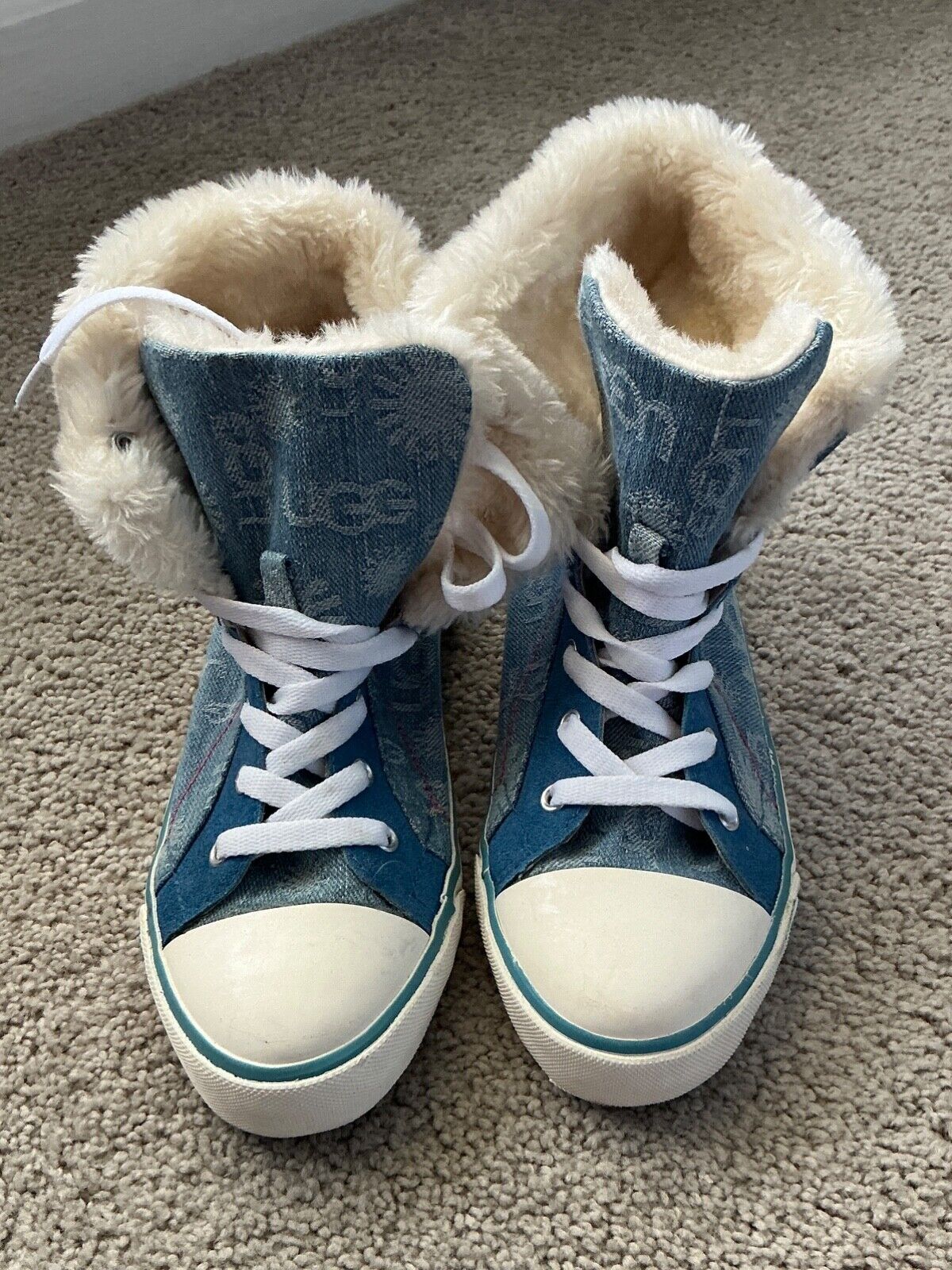 UGG Blue Lace-Up Fur Winter Sneakers for Women Size 7