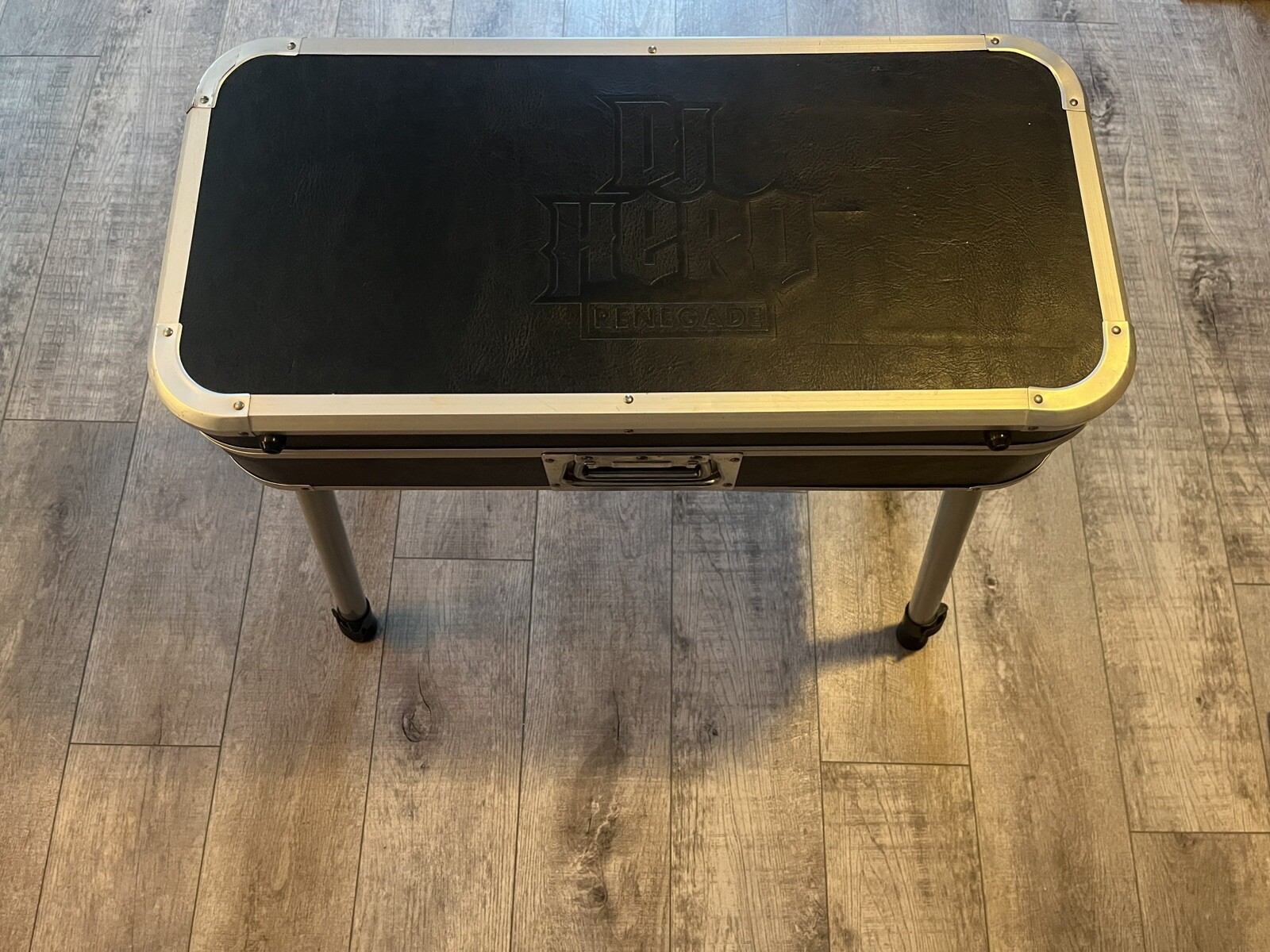 dj hero renegade edition xbox 360