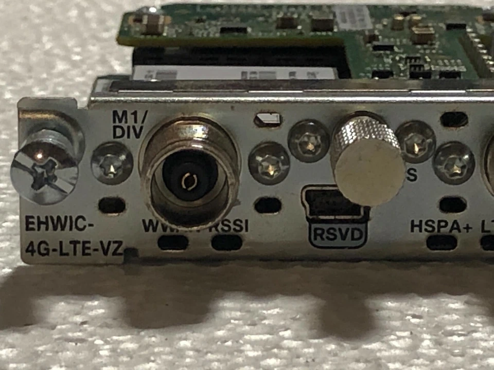 Cisco EHWIC-4G-LTE-VZ WWAN 4G LTE Enhanced High Speed Interface Card 73-13256-03 - Image 2 of 4