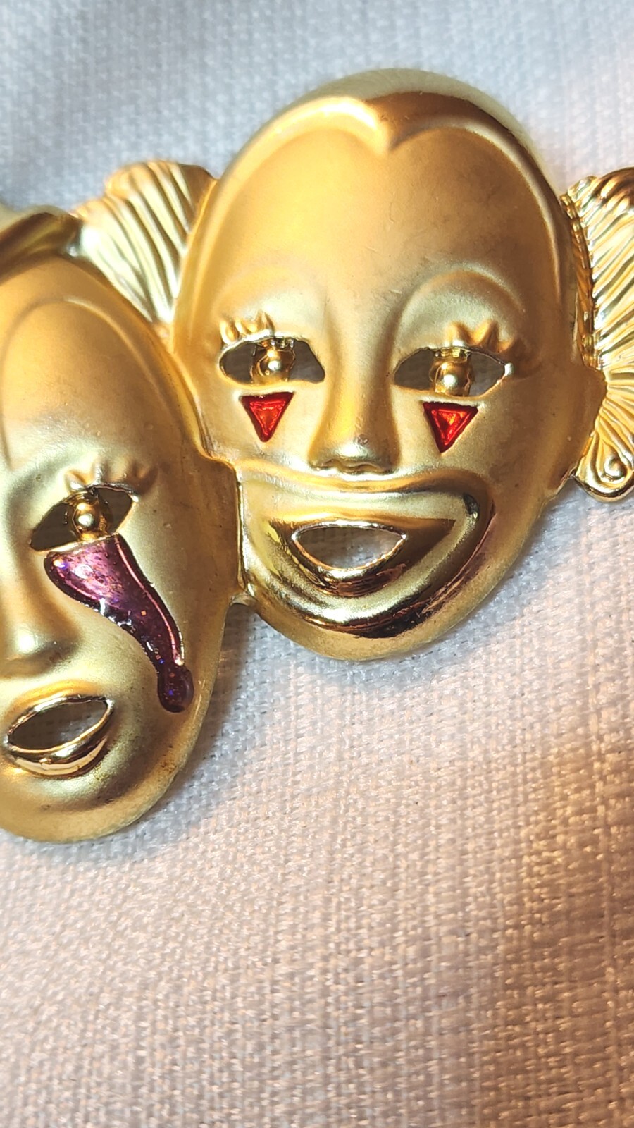 Triple Clowns Vintage Signed AJC Gold Tone Enamel Theater Masks Faces Brooch Pin