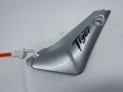 Triumph Tiger 955i Links Verkleidung Abdeckung Left Fairing cover (3) 04'