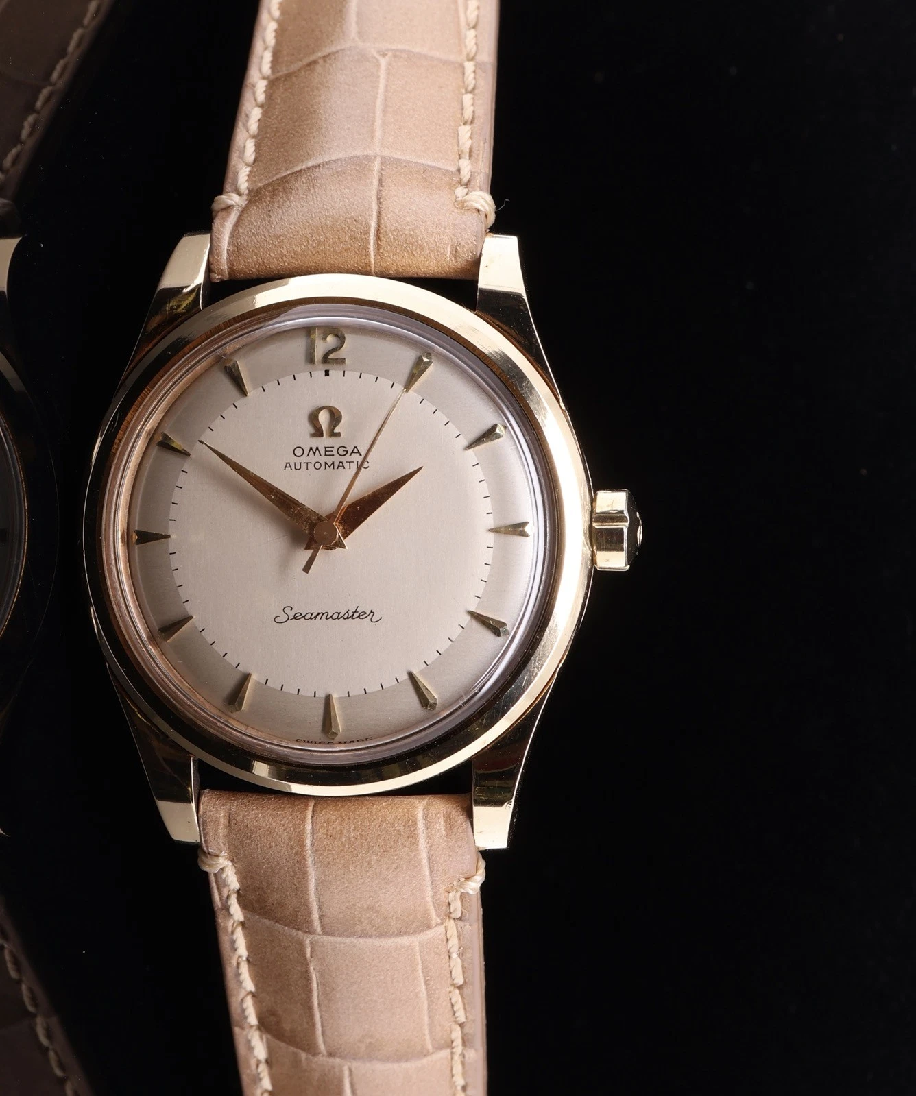Omega — Vintage 1954 Omega Seamaster 18k Gold Automatic Cal 501 Wrist Watch - Stunning