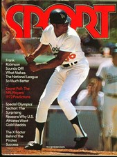 SPORT Frank Robinson Mickey Lolich Josh Gibson 9 1972