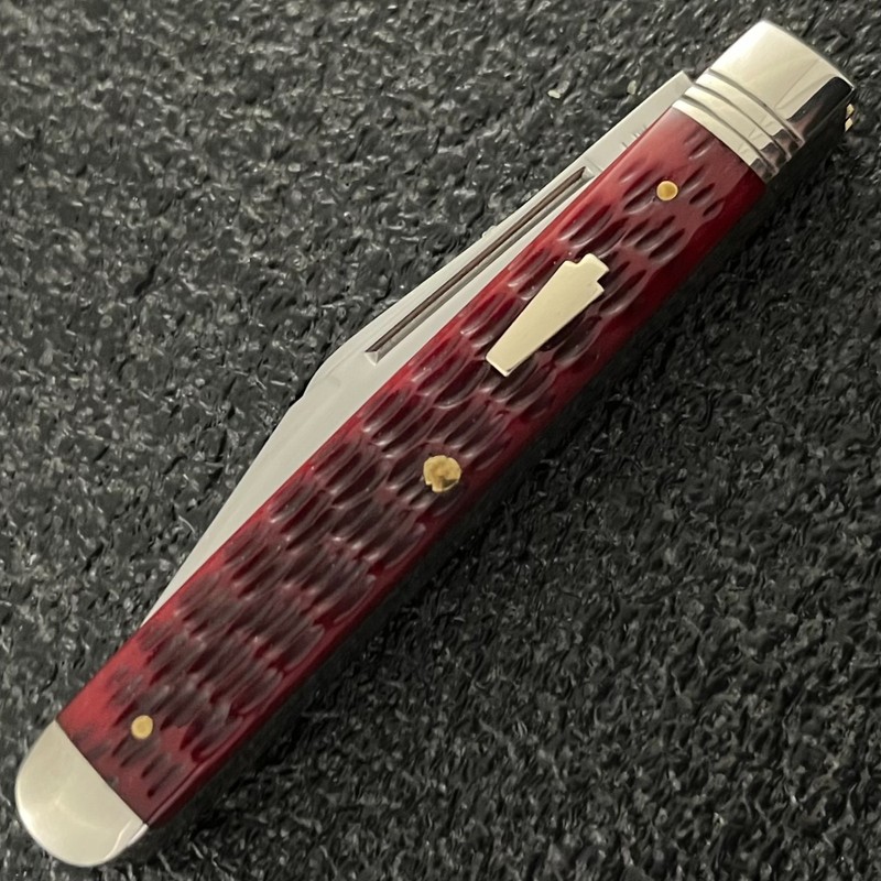 Schatt & Morgan 2007 Series XVII Red Jigged Bone Horticulturist Knife 3⅝" Queen