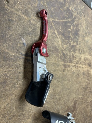 ASV F3 Front Brake Clutch Perch Levers Pair Pack Red Dust Cover Banshee 350