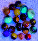 20 Assorted Jabo Classic Marbles.  MOSTLY PEEWEES.  Some UV Reactive.  Lot 0174 — photo 3