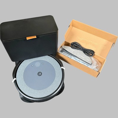 iRobot Roomba i557020 Combo i5+ Self-Emptying Robot Vacuum & Mop