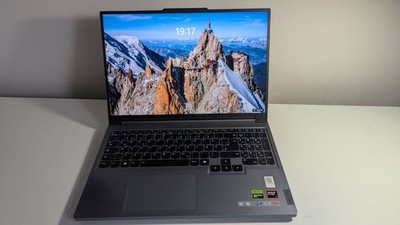 Lenovo Legion Slim 5 16'' | Ryzen 7 8845HS | RTX 4060 | 32GB | 1TB SSD
