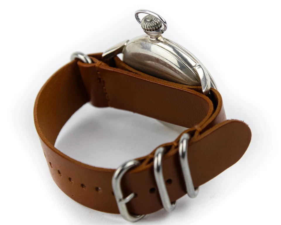 Large Vintage Wristwatches Men's Mechanical Big Watch Molniya - Image 4 of 4