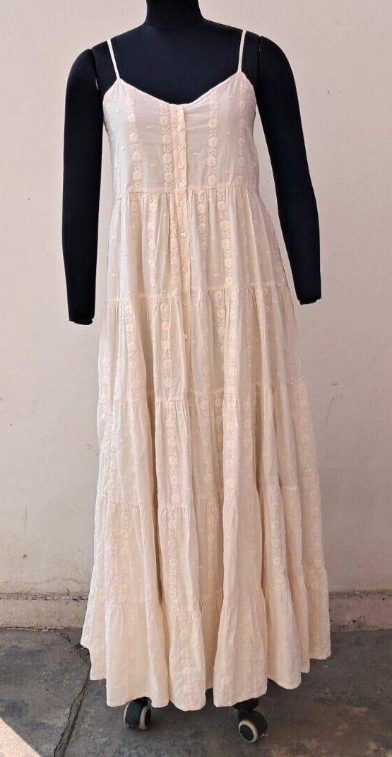 sezane embroidered dress Sezanne main image 1