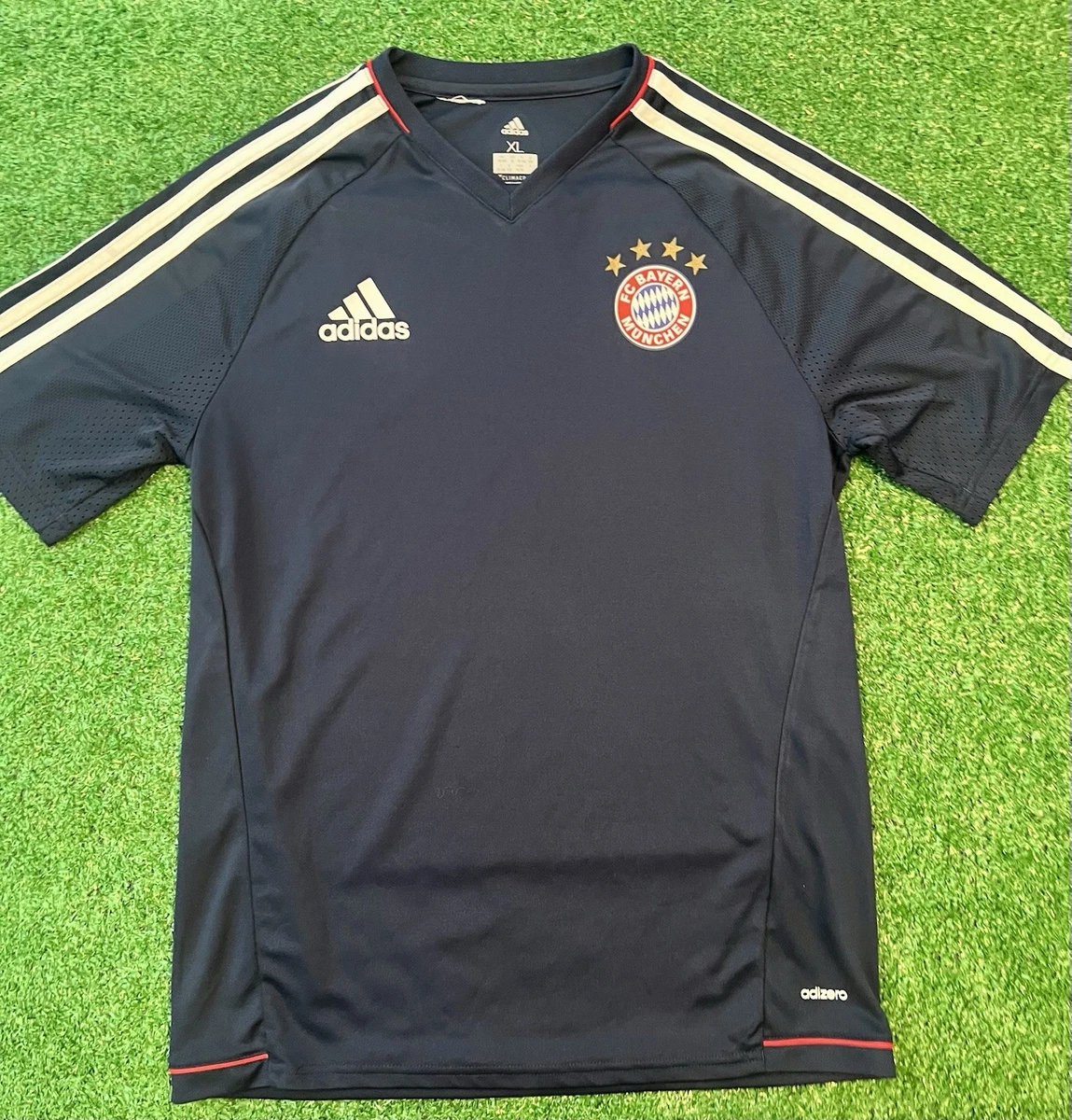Las mejores ofertas en Bayern Munich camisas azul Club