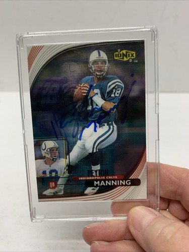 1999 Upper Deck Ionix PEYTON MANNING Signed #25 - Colts HOF