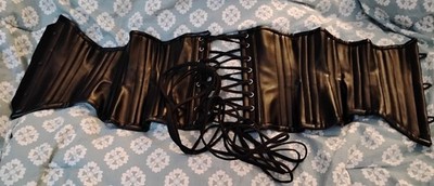 Top Drawer by Daisy Corsets Underbust Black Faux Leather Corset M Lace Up