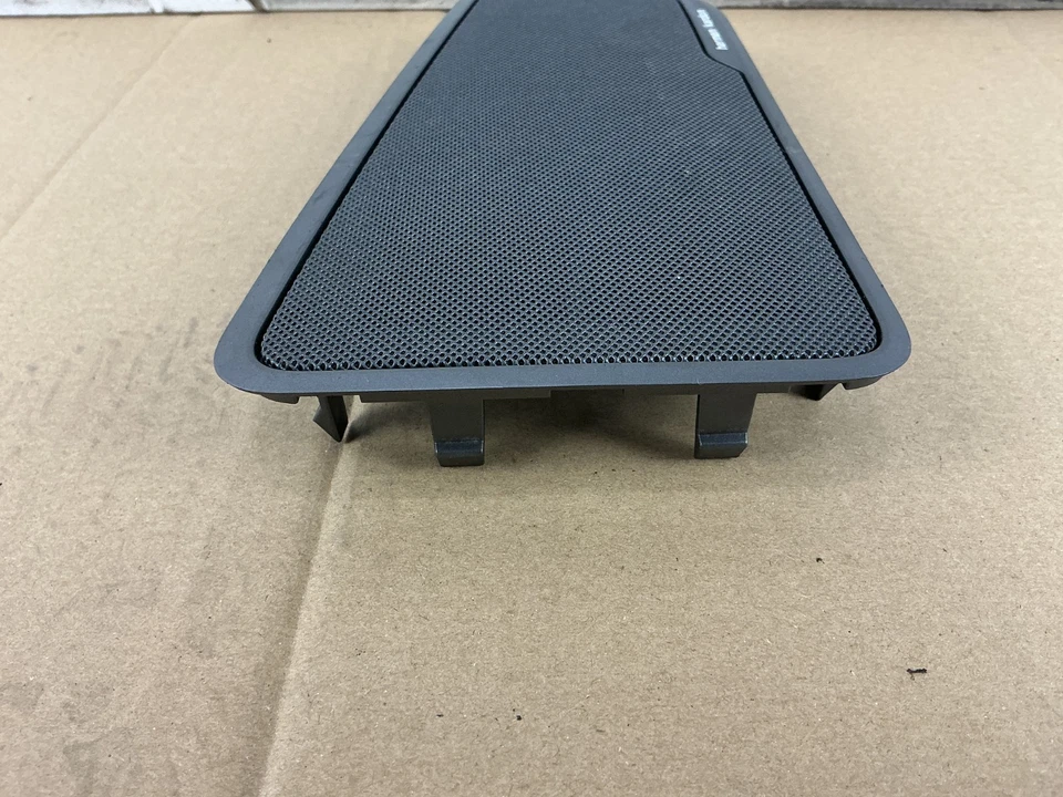 BMW 740i F01 2009-2015 cubierta trasera izquierda altavoz rejilla/cubierta (Harman Kardon) fabricante de equipos originales Foto 3 de 4