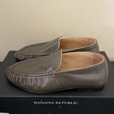 Banana Republic Brown Leather Moc-Toe Slip-On Loafers 6.5
