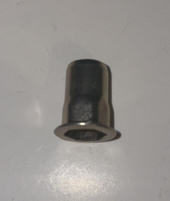 INTERNATIONAL INSERT 3510918C1