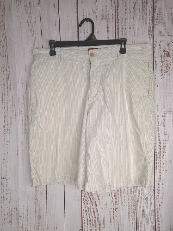 Pantalones Cortos Chinos Izod Para Hombre 36 Beige Rayas Algodón Ligeros Foto 2 de 4