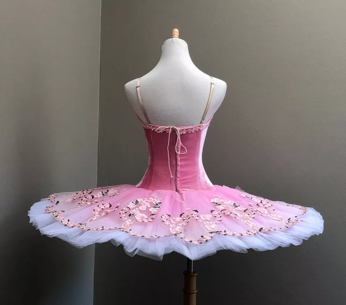 Ballet performance tutu -- Pink performance quality for Child and Adult