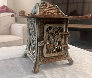 Vintage Japanese Lantern Cast Iron Pagoda Candle Holder