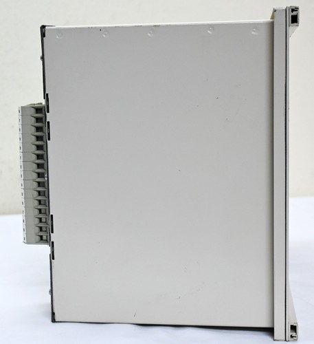 ABB TRAFO SCHUTZKLEMME RET 521,1MRK001530-AE - Bild 4 von 18