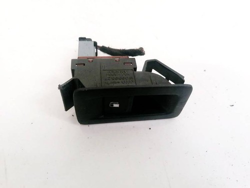 Volkswagen Touran 2005 Fuel Cap Switch (Gas Fuel Door Switch Butto #1726293-51
