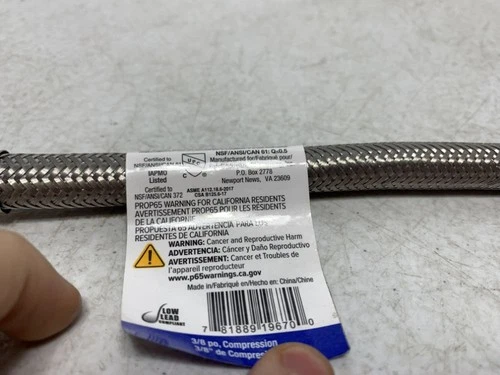 ProFlo PFX146323 Water Connector 3/8" Comp x 1/2" FIP x 16" - Picture 3 of 5