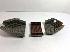 LEGO Pirates: boat hull only from 6271 Imperial Flagship  (1992) Rare.
