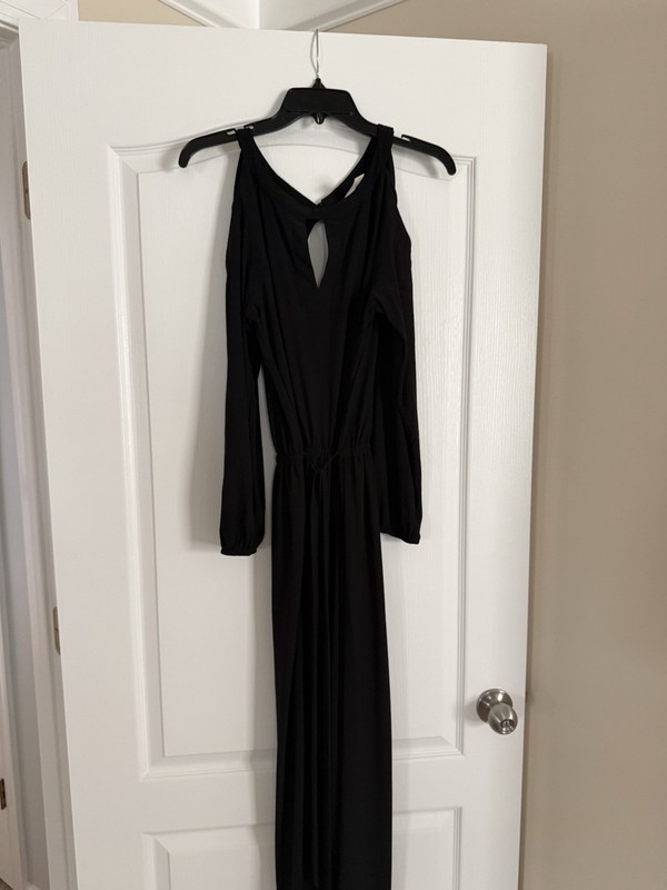 Emma & Michele Black Size Small  Long Sleeve Jumpsuit