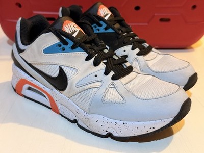nike air structure triax 91 White speckled Turf Orange Colorway Size 5.5Y