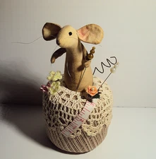 primitive farmhouse folk art handmade cloth house mouse doll mice pincushion 