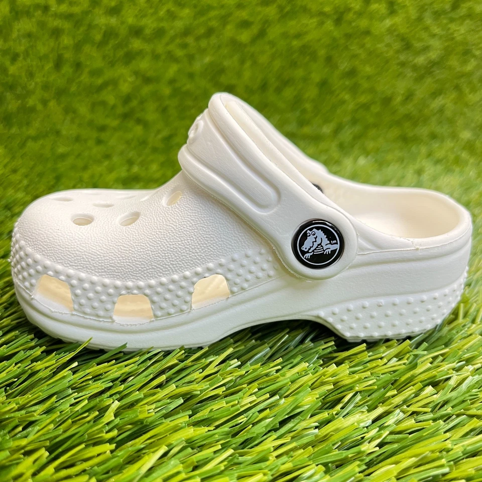 Zueco Crocs Clásico Niño Pequeño Talla 2C Blanco Playa Caminar Exterior Sandalias Sin Cordones Foto 2 de 4