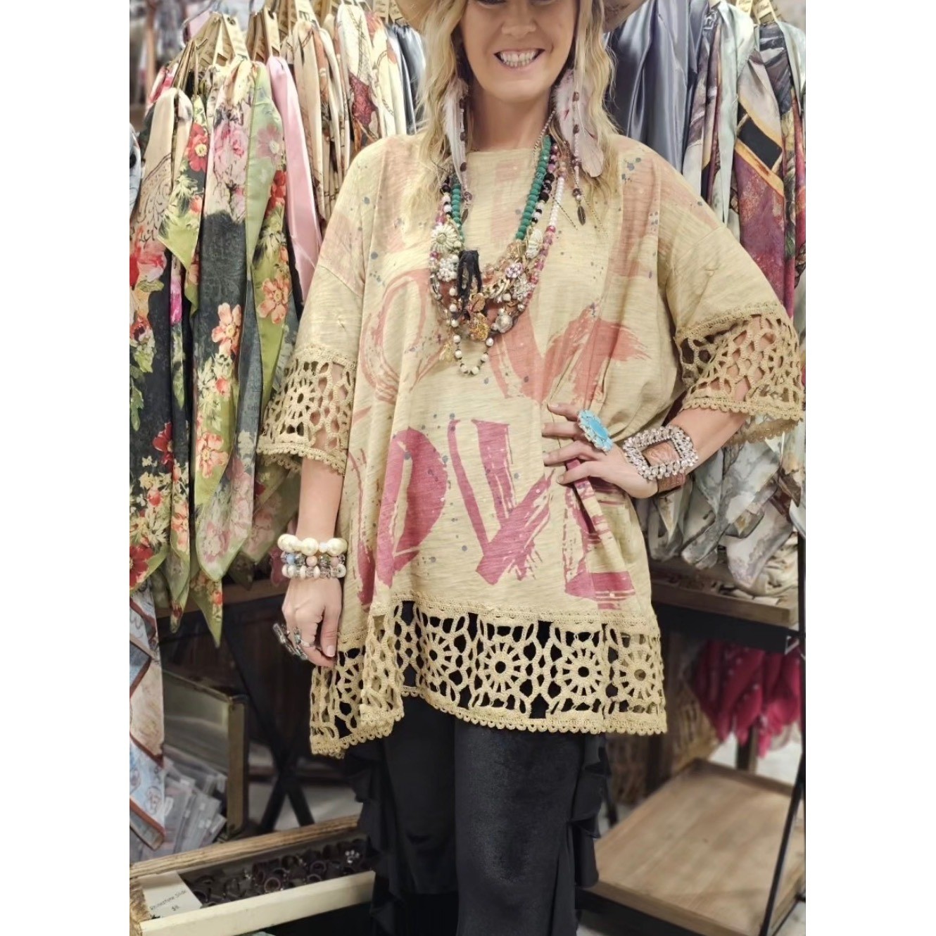 A Rare Bird Tan Pink One Size Tunic Love Lace Short Sleeve Round Neck Top NWT