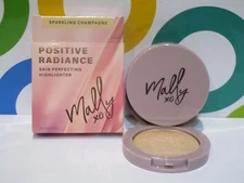 MALLY XO ~ POSITIVE RADIANCE HIGHLIGHTER ~ SPARKLING CHAMPAGNE ~ 0.16 OZ